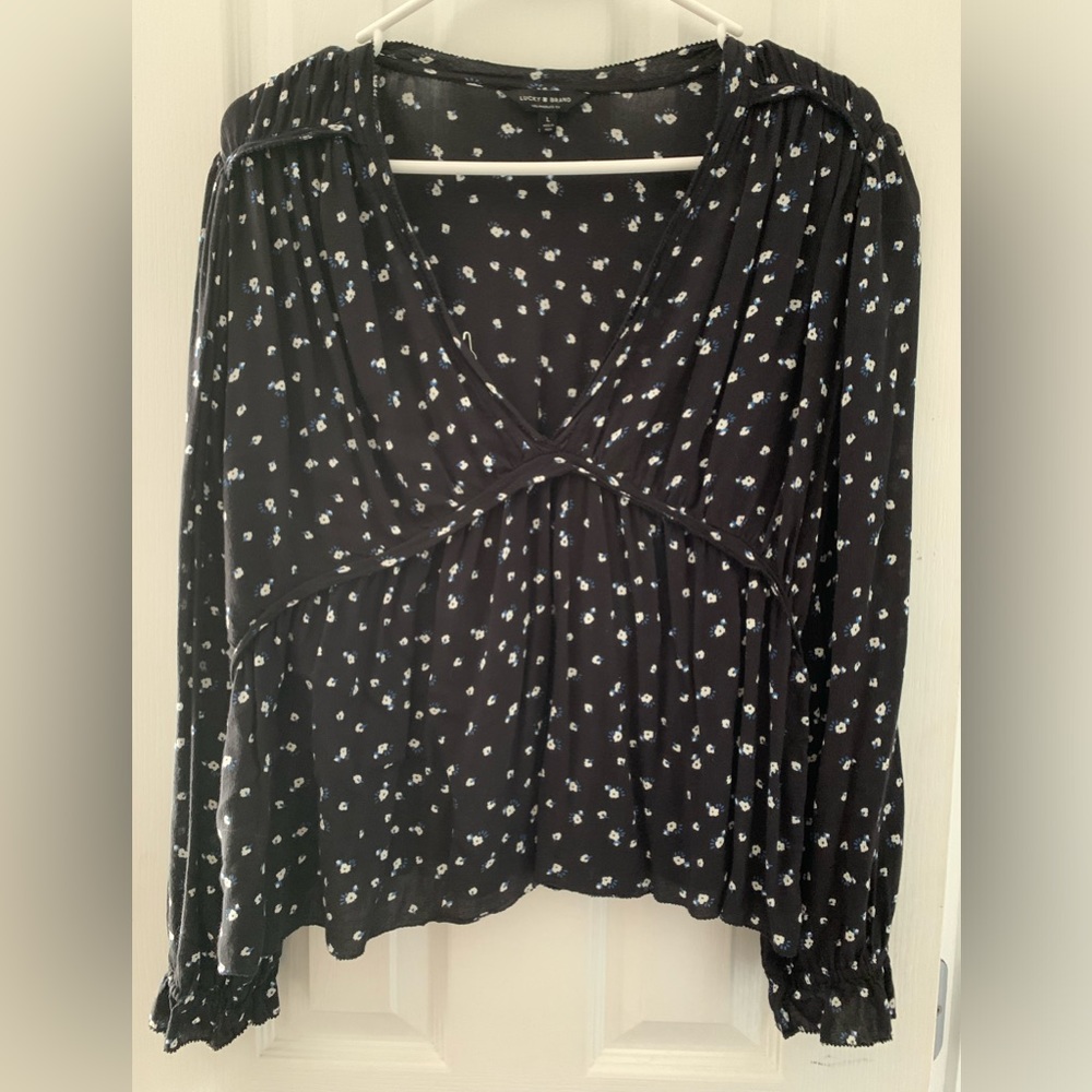 Women shirt